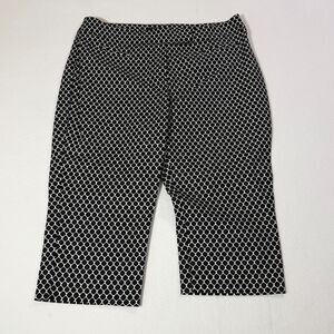 Apt 9 Capri Pants 14P Petite Black White Geometric Stretch Work Career NWT